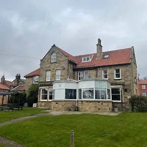 Inn The Fylingdales, Robin Hood's Bay